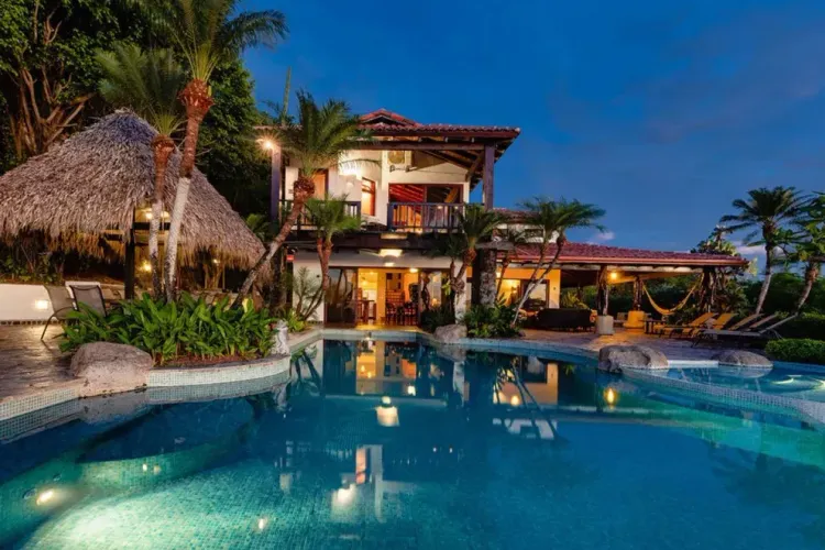 Group Rentals in Costa Rica